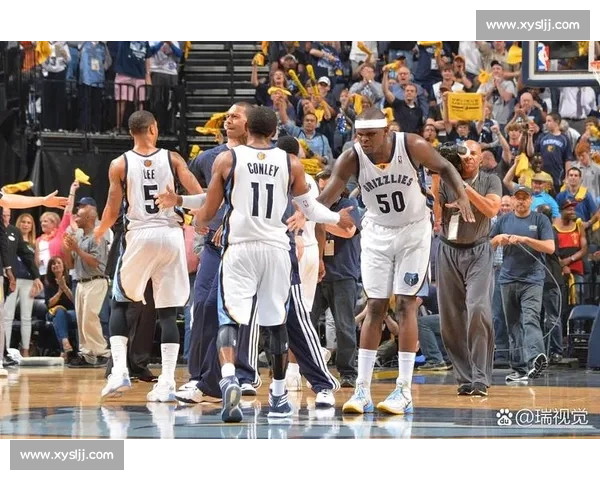 独行侠激战勇士西部强强对话引爆新赛季焦点之夜球迷期待巅峰碰撞